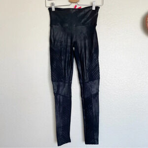 Spanx faux leather moto leggings Sz M